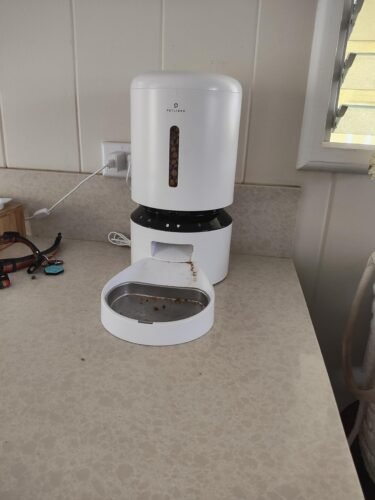 Smart Camera Pet Feeder photo review