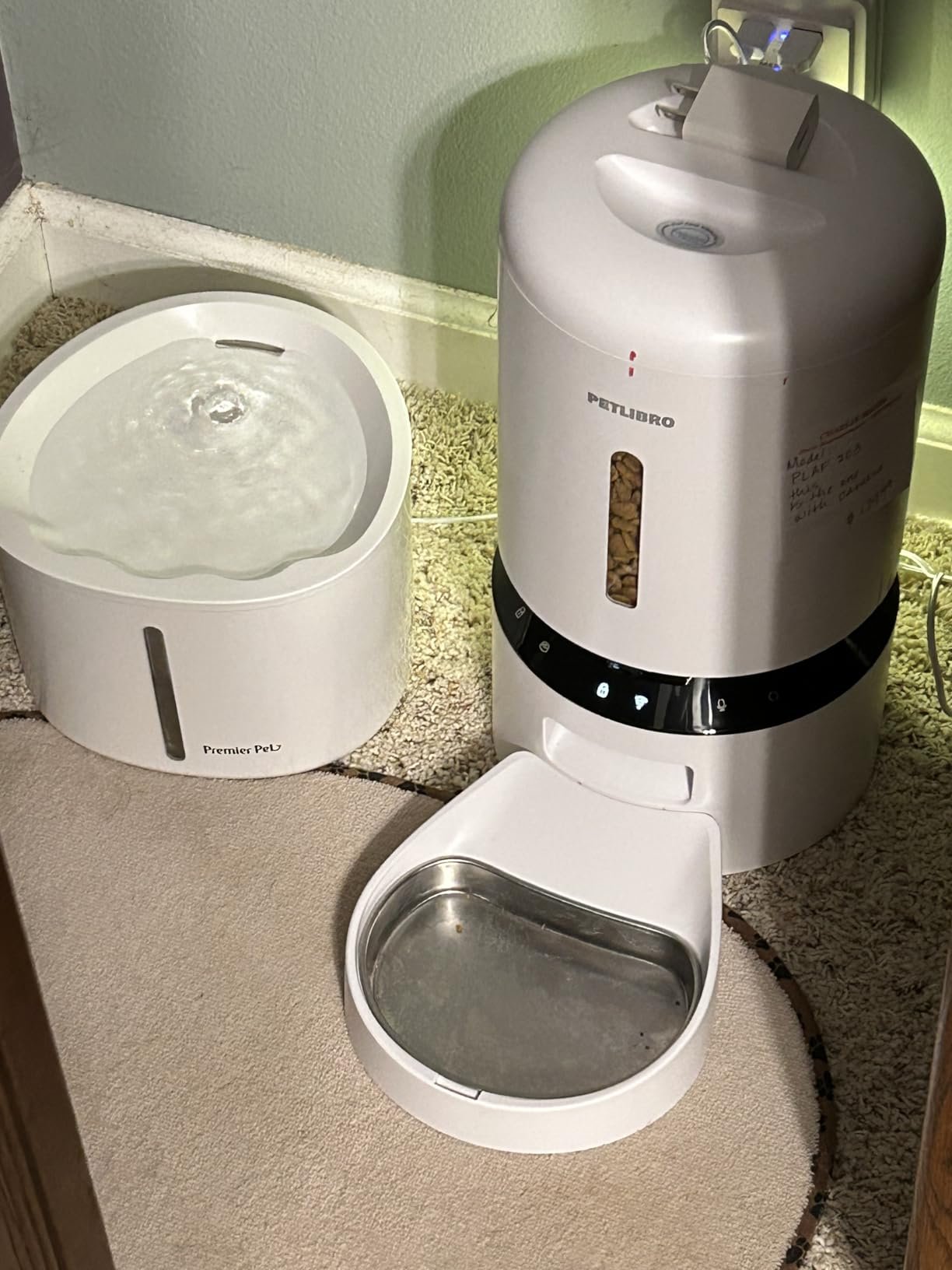 Smart Camera Pet Feeder photo review